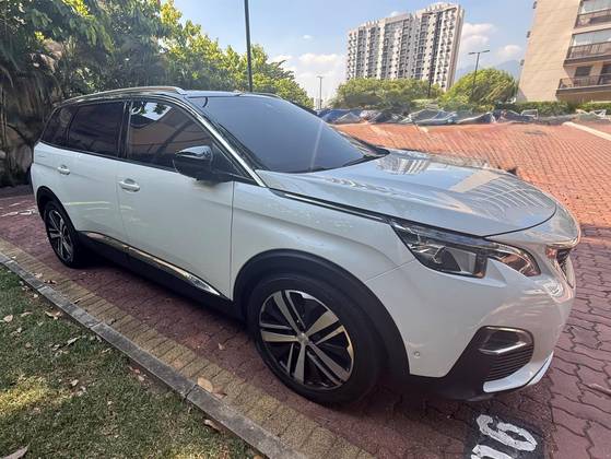 PEUGEOT 5008 1.6 GRIFFE PACK THP 16V GASOLINA 4P AUTOMÁTICO PEUGEOT 5008 1.6 GRIFFE PACK THP 16V GASOLINA 4P AUTOMÁTICO